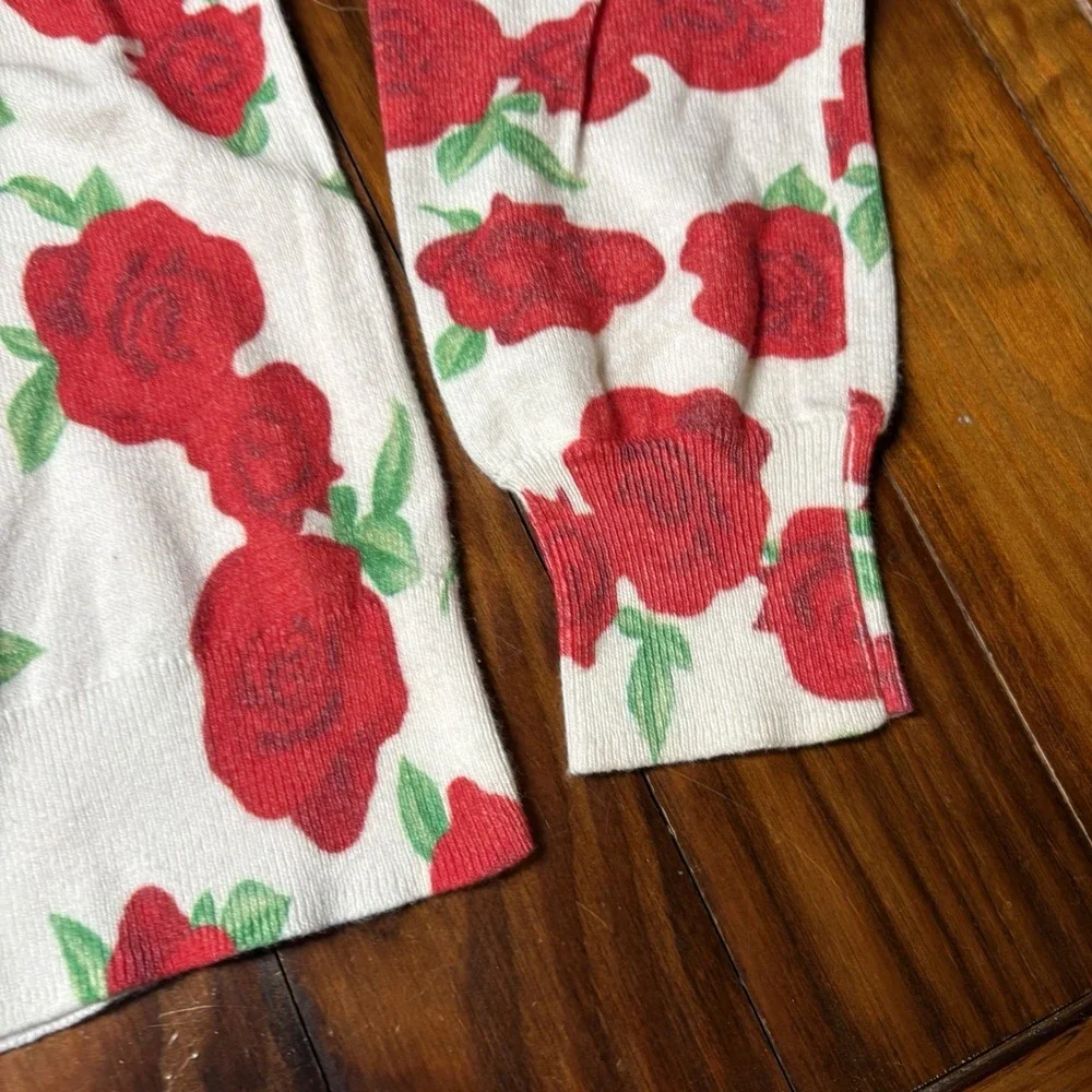 J. Society Rose Floral Cardigan Sweater Red White Cotton M A1387